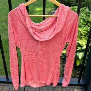 Ladies Light Hooded Pullover in Watermelon Pink NWOT, size large